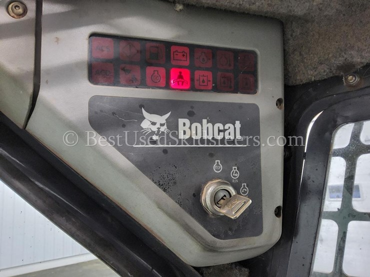 2005-bobcat-t190-image-27