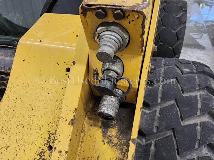 2017-caterpillar-272d2-image-17