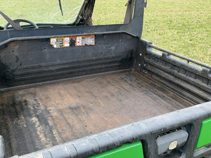 john-deere-gator-image-35