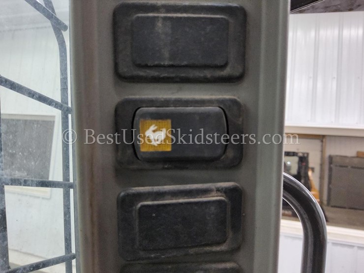 2022-case-tv370b-image-29