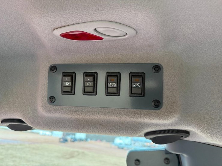 massey-ferguson-1736-image-68