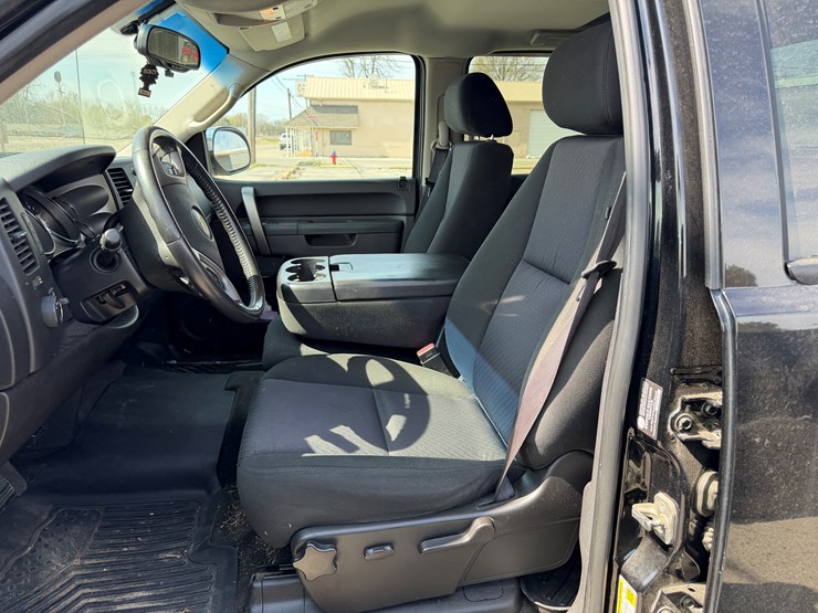 2012-chevrolet-silverado-1500-image-54