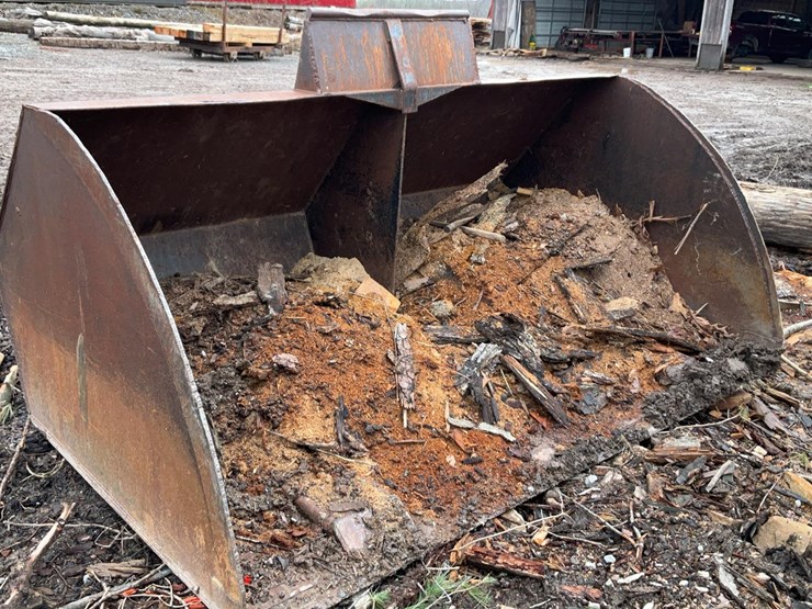 #323-•-sawdust-bucket-image-3