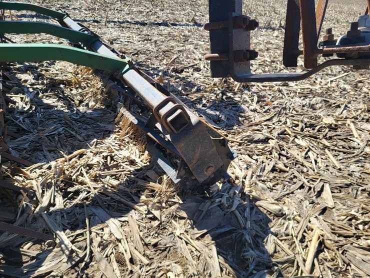 great-plains-2200tt-image-40