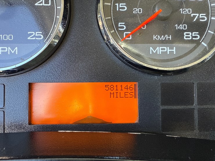 2011-international-prostar-image-53