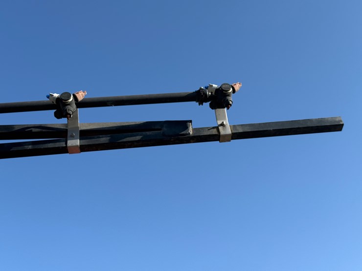 2015-apache-as720-image-55