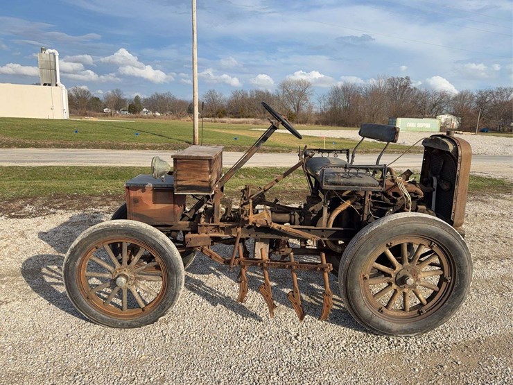 willys-overland-doodlebug-image-2