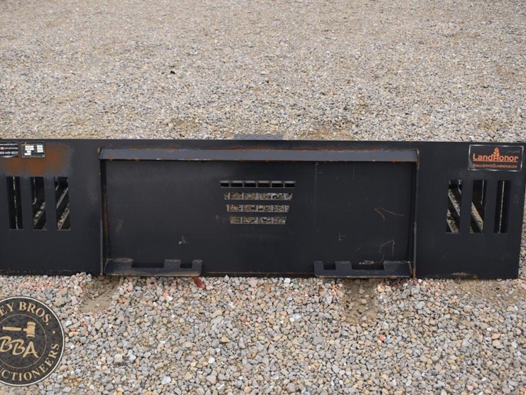 landhonor-rock-bucket-(78in)-40331-image-3