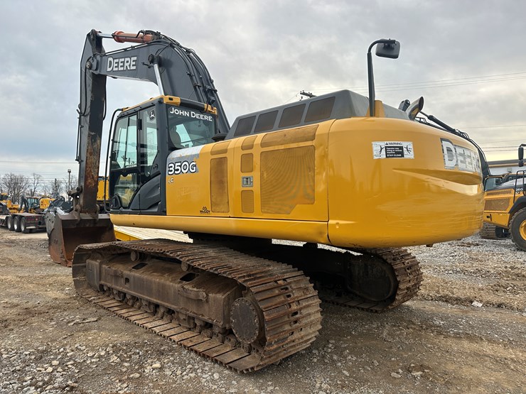 2013-john-deere-9-image-3