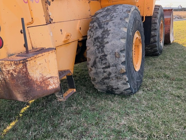 #300-•-2004-dressta-555b-wheel-loader-image-39