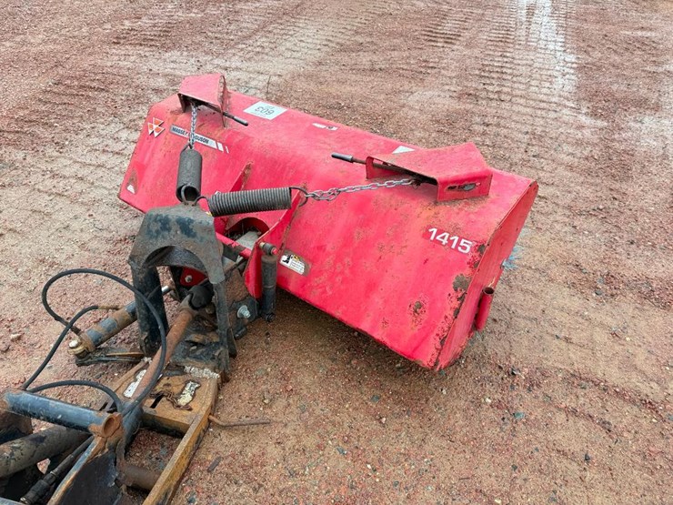 massey-ferguson-1736-image-8