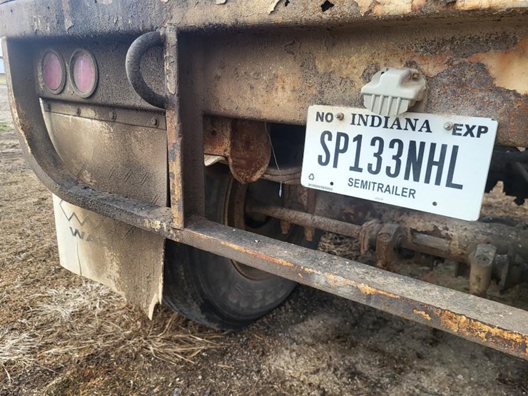 1996-warren-tandem-axle-feed-semi-trailer-image-28
