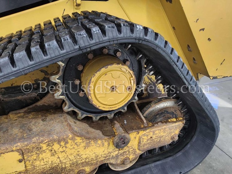 2015-caterpillar-279d-image-17