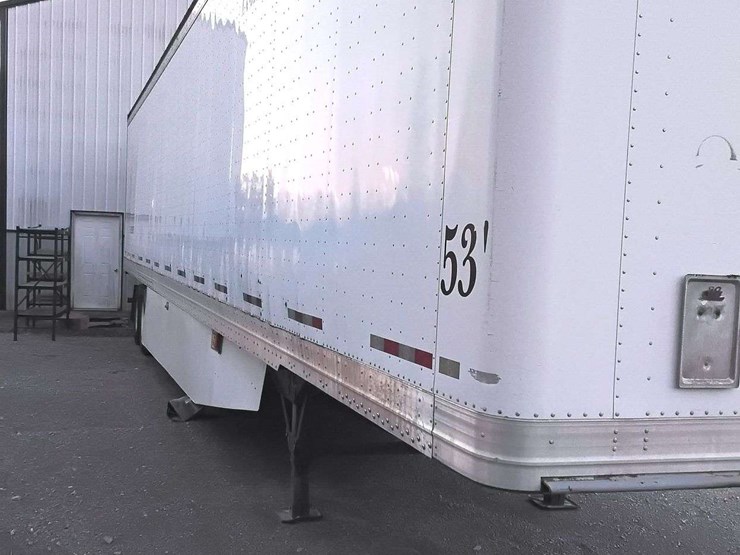 2013-great-dane-van-image-3