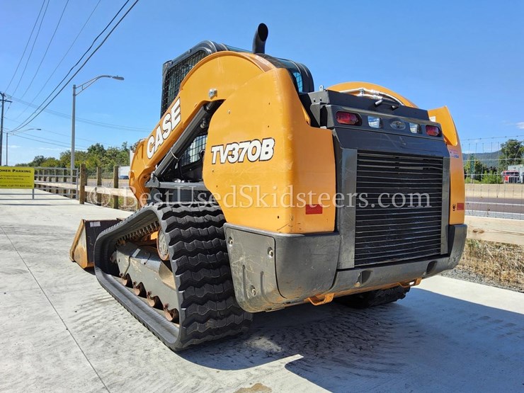 2022-case-tv370b-image-5