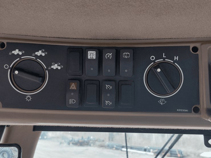 case-ih-stx375-image-31