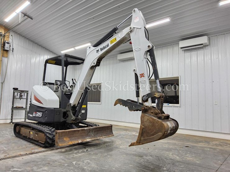 2018-bobcat-e35-image-7