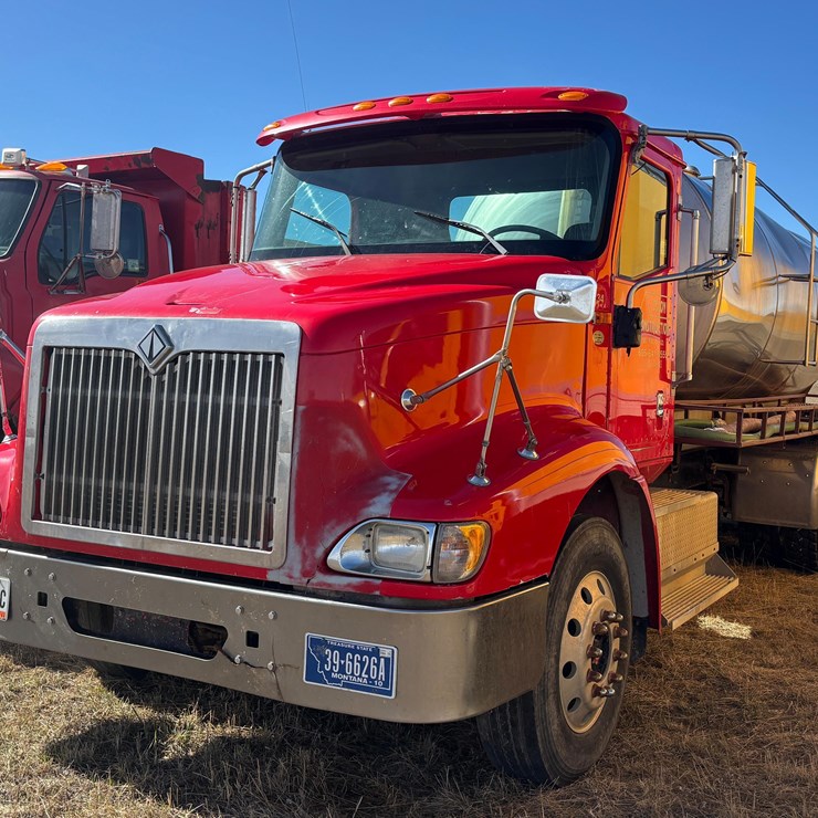 2000 INTERNATIONAL 9200i