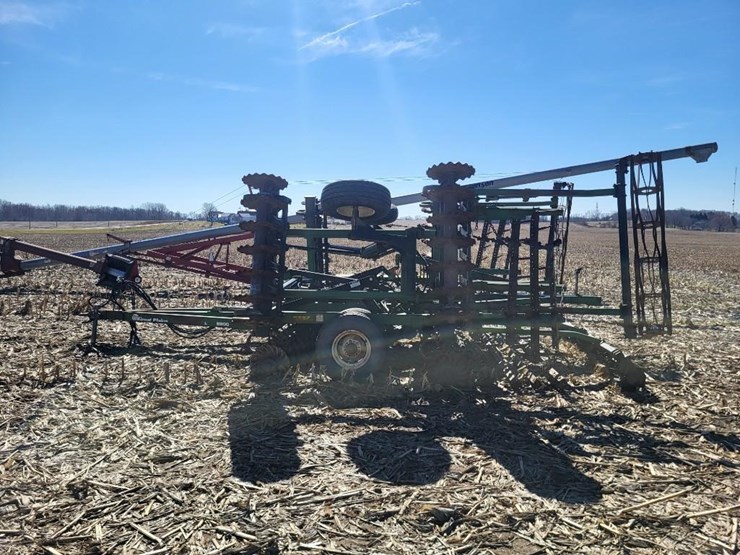 great-plains-2200tt-image-6