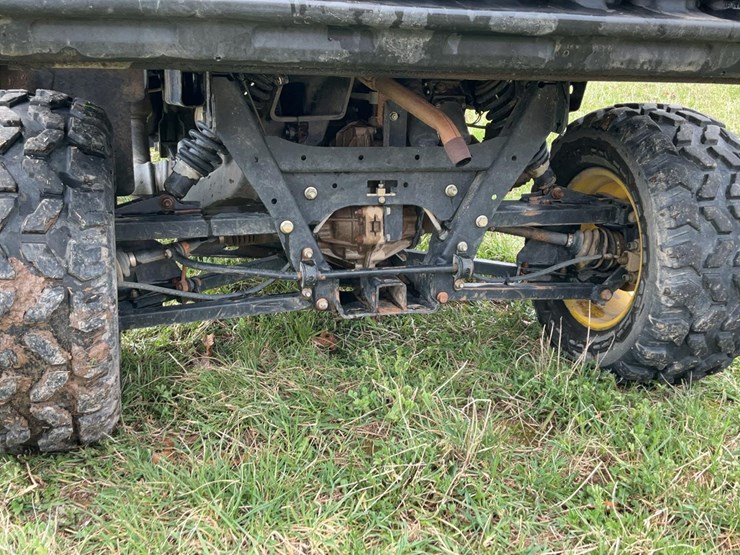 john-deere-gator-image-38