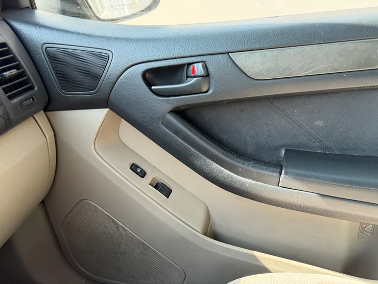 2004-toyota-4-runner-image-57