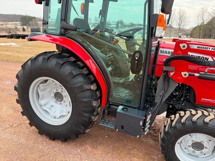 massey-ferguson-1736-image-16