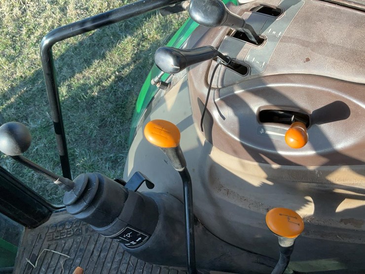 2004-john-deere-5420-image-17