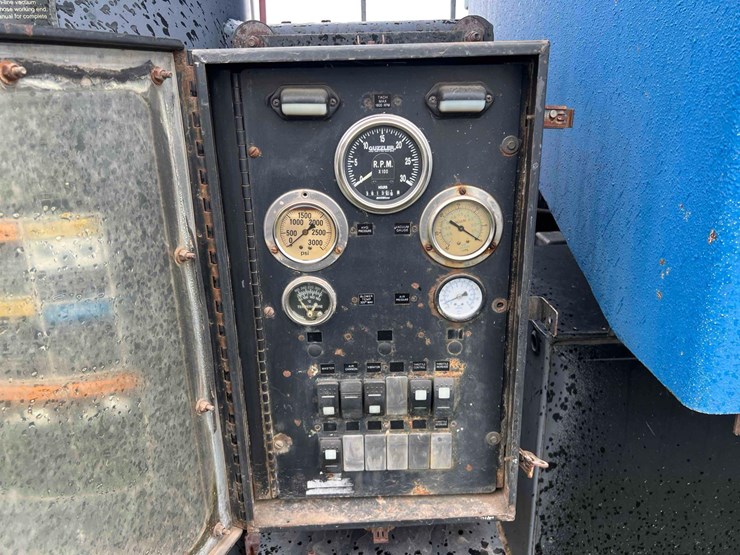 1999-international-2674-image-7