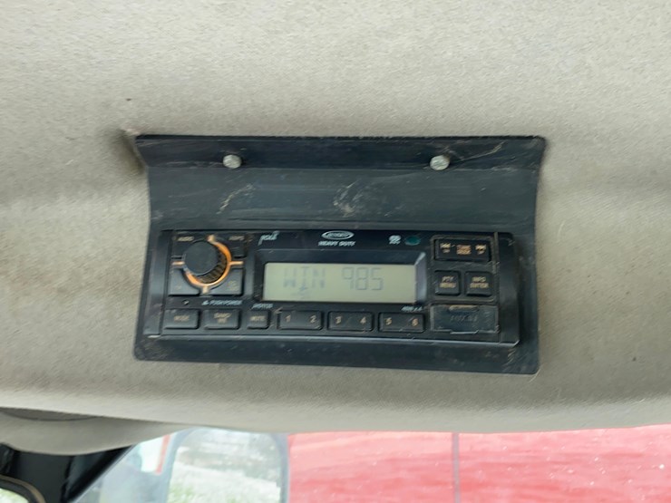 case-ih-125-image-64