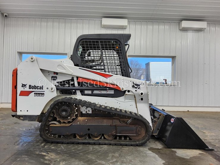 2016-bobcat-t550-image-5