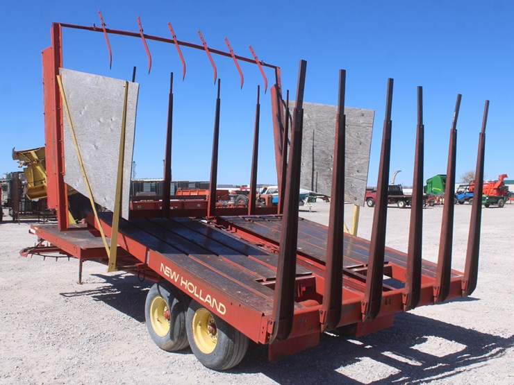 new-holland-1033-image-24