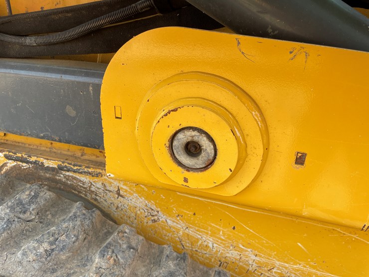 2019-deere-333g-image-25