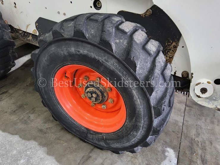 bobcat-s300-image-13