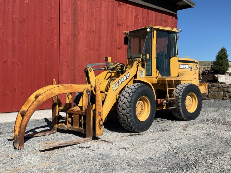 1997-john-deere-444h-image-1