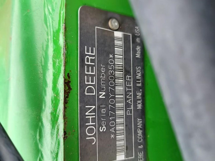 2010-john-deere-1770nt-image-62