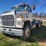 1995-ford-l9000-tandem-axle-day-cab-semi-image-8