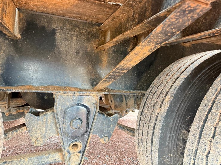 #193-•-lot-193-image-28