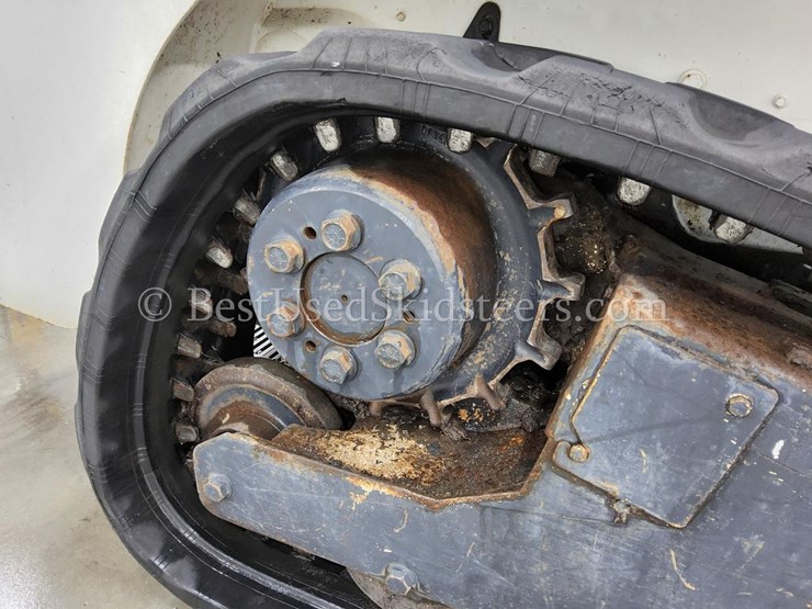 2007-bobcat-t140-image-14