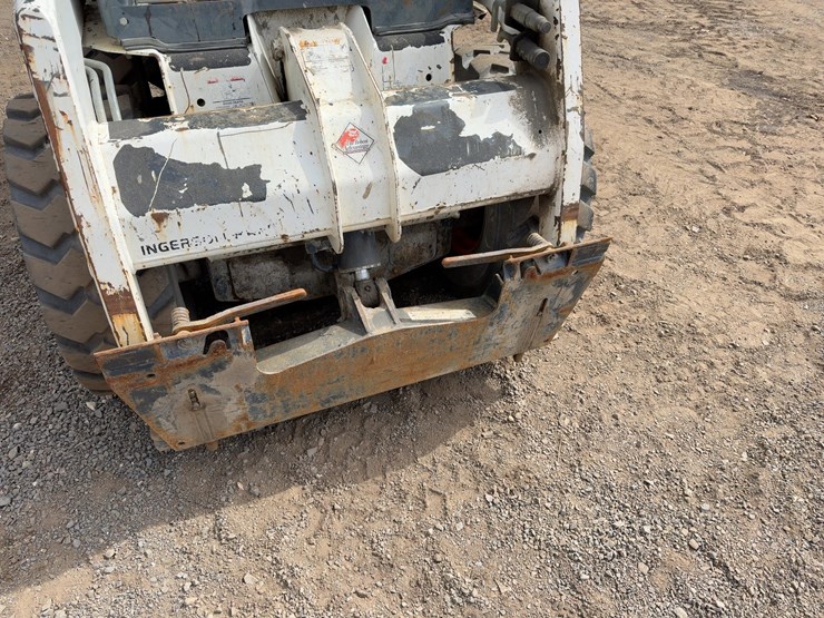 2000-bobcat-753-image-8