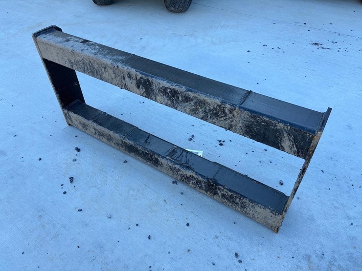 wildcat-skid-steer-quick-attach-frame-image-3