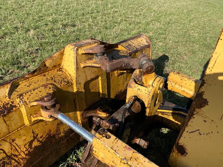 #350-•-1978-komatsu-d31-16-dozer-image-33