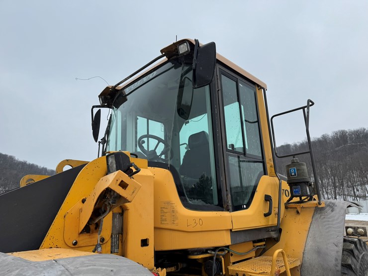 2007-volvo-l120f-image-9