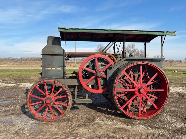 1922-20-40-rumely-oilpull-model-g-image-2