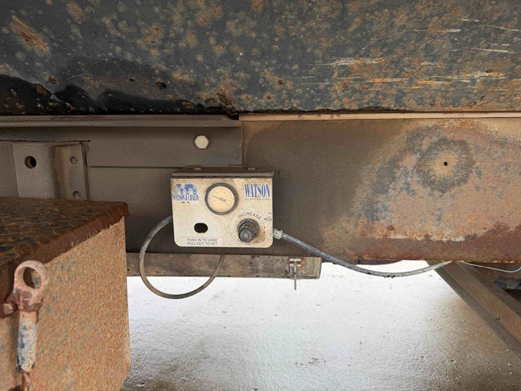 1989-ford-l-image-22