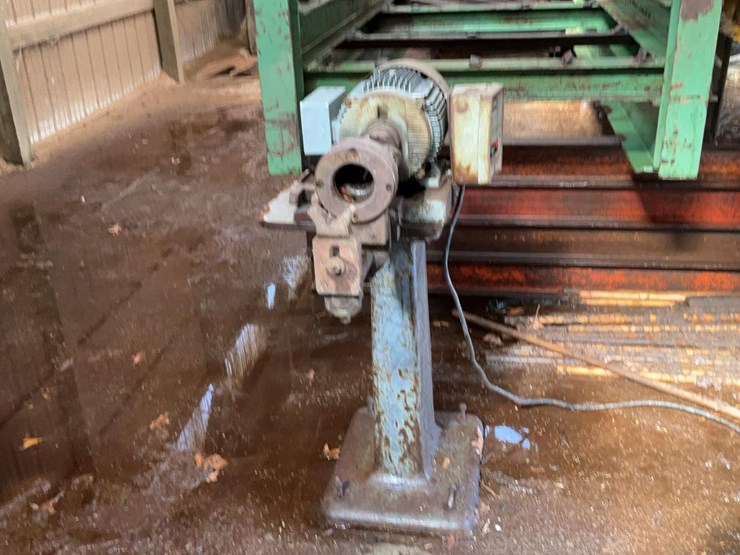 #135-•-stake-pointer-image-2