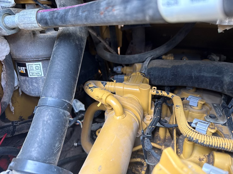 caterpillar-259d-image-35