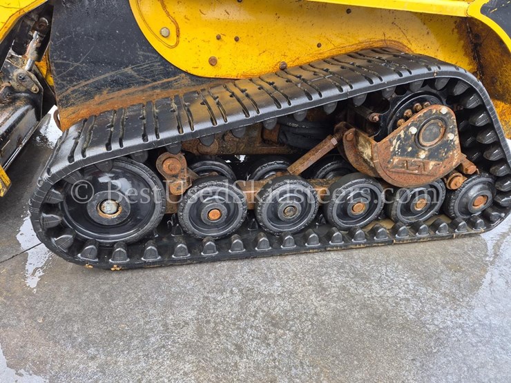 2006-caterpillar-257b-image-8