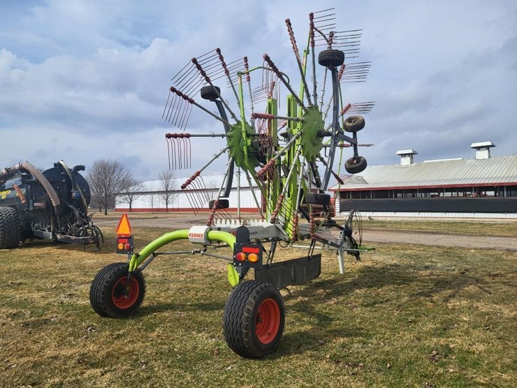 2017-claas-liner-2900-image-5