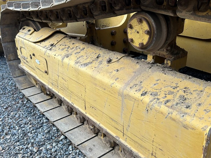 2023-caterpillar-d1-image-60