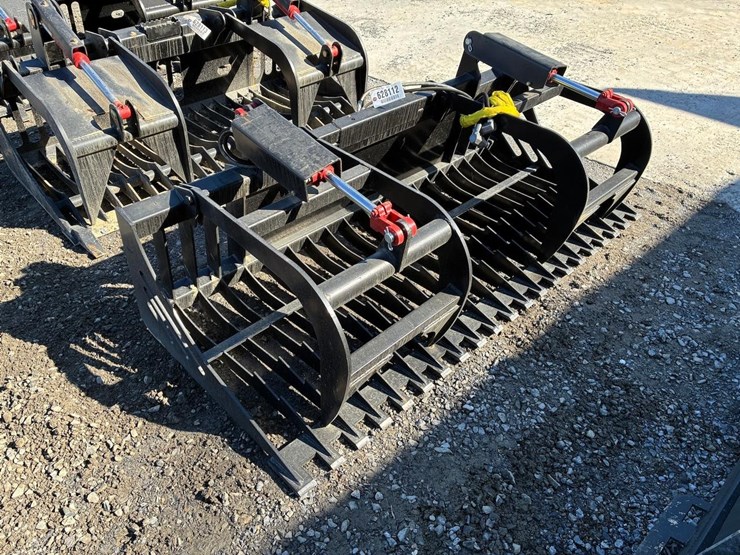 wildcat-78"-skid-steer-skeleton-grapple-image-1